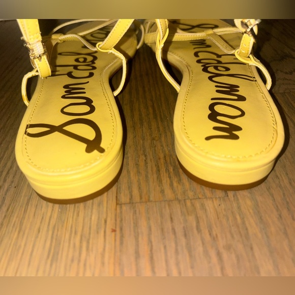 Sam Edelman Teale Yellow Strappy Sandal NWOT never worn women’s size 9 39 - Picture 3 of 7